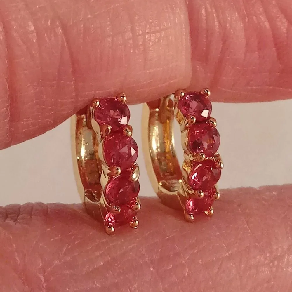 18K Yellow Gold Filled Small Ruby Red Diamond Zircon Hoop Huggie Earrings Gift